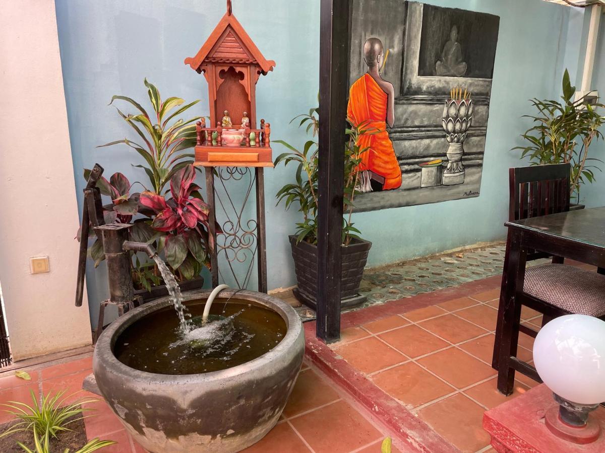 The Bygone Hotel Sziemreap Kültér fotó